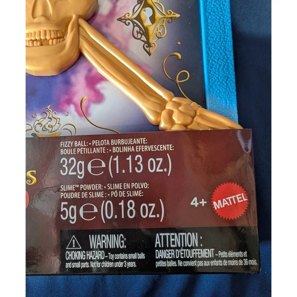 Disney Descendants Mattel‎ Rise of Red Sorcerer's Cookbook Chloe Charming Doll - Picture 5 of 7